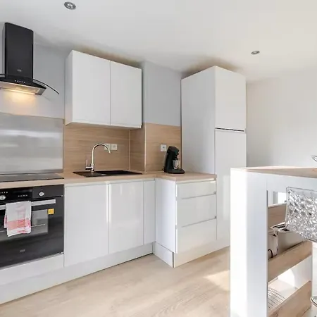 Un Des Sens, Vue Port, Sauna Et Le Tréport